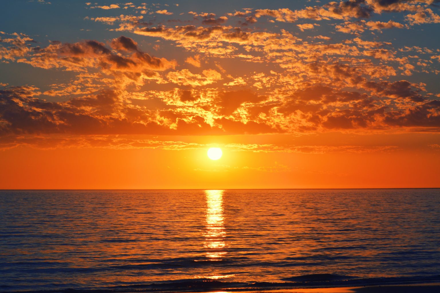 パラワン島エルニド 綺麗な夕日が見れるおすすめスポット ゲーミング Com